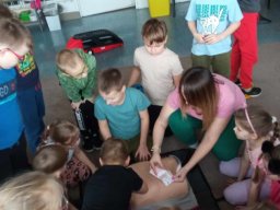 b_1024_768_0_00_images_2023_2024_Swietlica_Pierwsza_pomoc_428675745_863738655554084_5691374107897100348_n